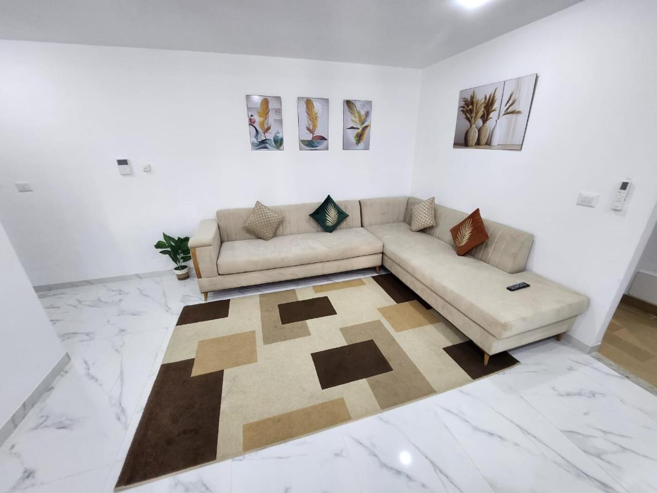 Elegant S1 Meuble Garde A Ariana -Tunis Apartment Ngoại thất bức ảnh