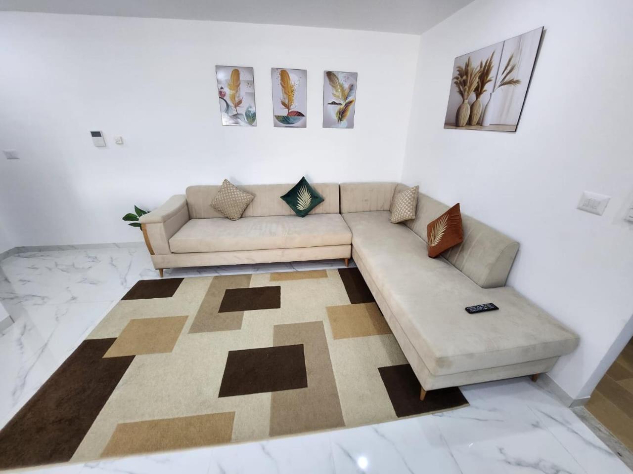 Elegant S1 Meuble Garde A Ariana -Tunis Apartment Ngoại thất bức ảnh