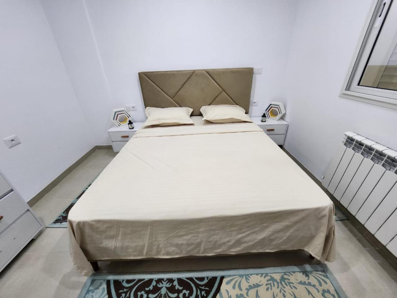 Elegant S1 Meuble Garde A Ariana -Tunis Apartment Ngoại thất bức ảnh